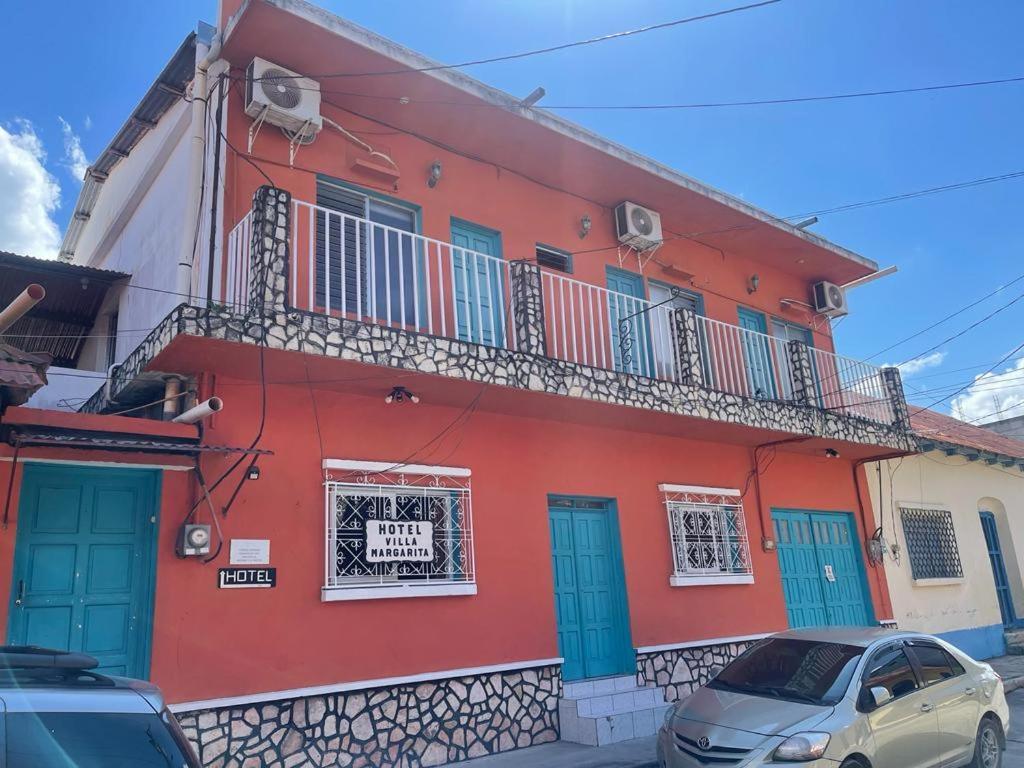 Hotel Villa Margarita Флорес Экстерьер фото